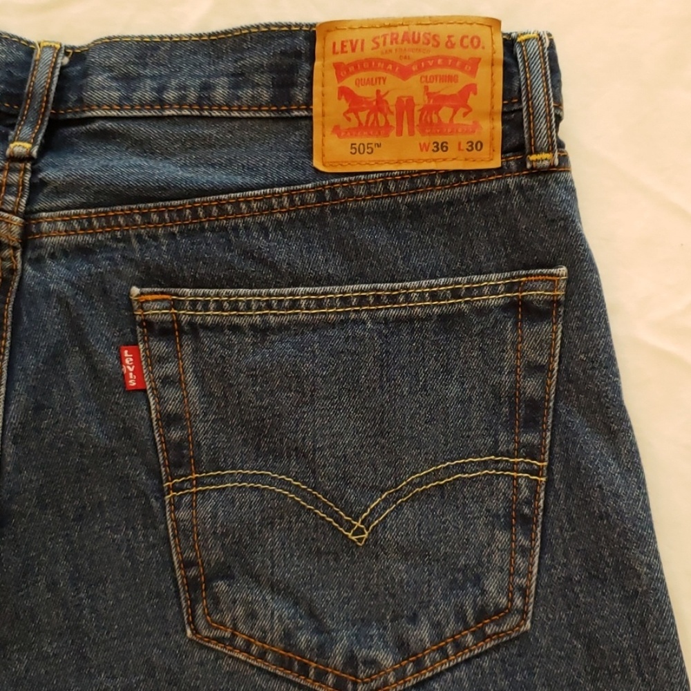 Levi's 505 Blue Jeans
